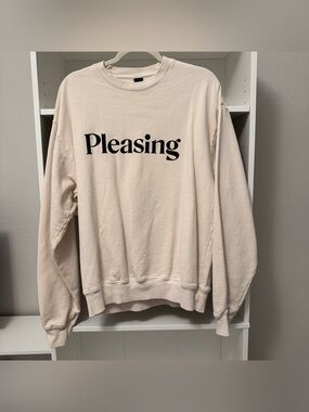 🆕 Large Pleasing Cream Crewneck Sweatshirt